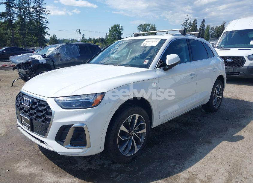 Photo 2 of 2022 Audi Q5 PREMIUM PLUS 45 TFSI S LINE QUATTRO S TRONIC (VIN WA1EAAFY9N2112369)