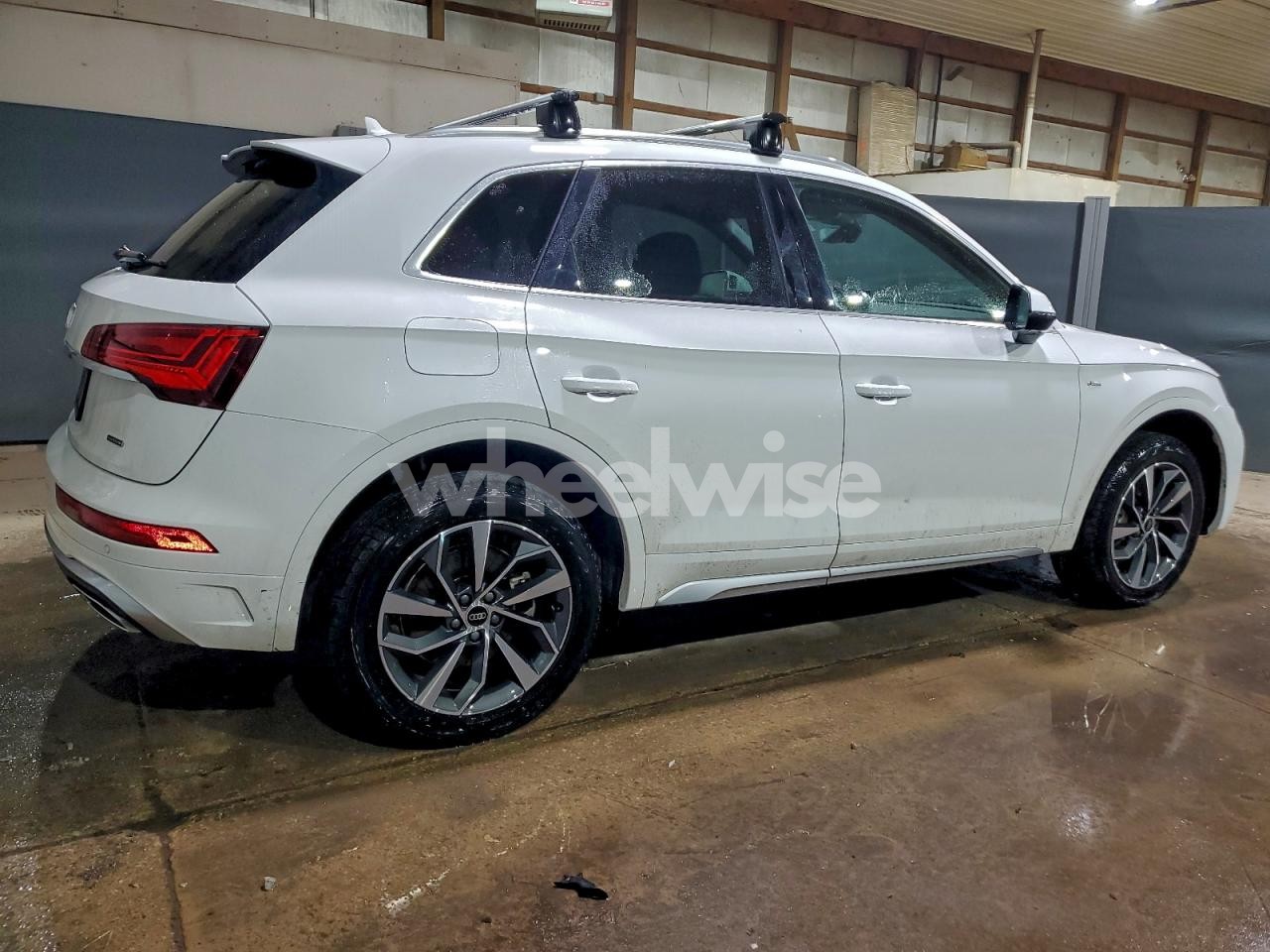 Photo 3 of 2023 AUDI Q5 PREMIUM PLUS 45 (VIN WA1EAAFYXP2118796)