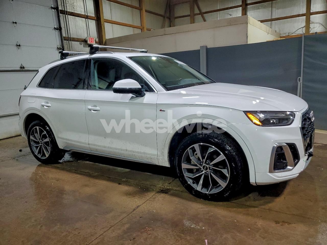 Photo 4 of 2023 AUDI Q5 PREMIUM PLUS 45 (VIN WA1EAAFYXP2118796)