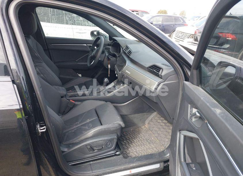 Photo 5 of 2024 Audi Q3 PREMIUM PLUS 45 TFSI S LINE QUATTRO TIPTRONIC (VIN WA1EECF37R1154359)