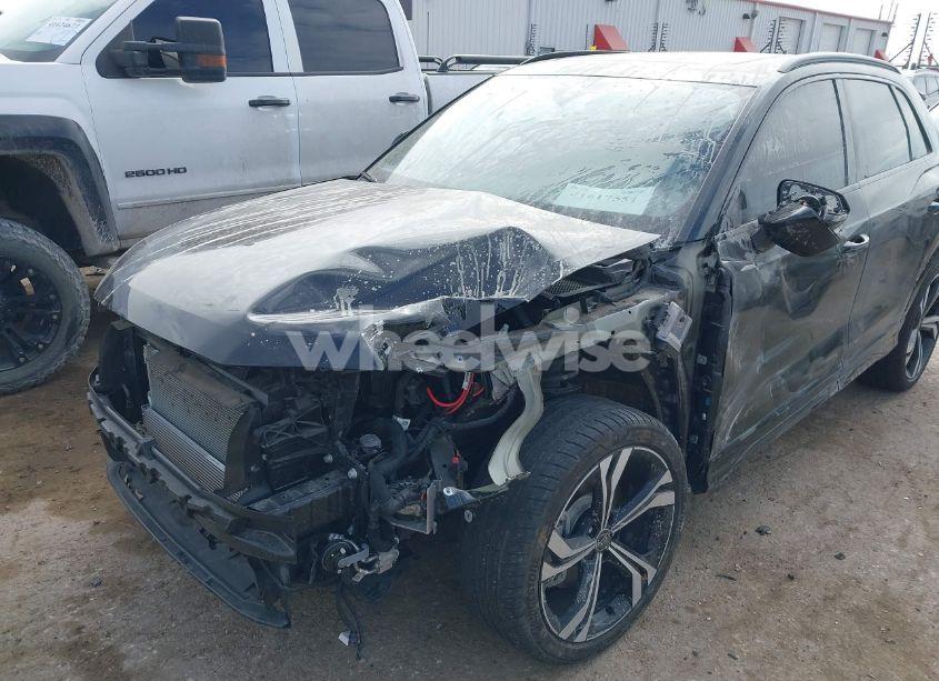 Photo 6 of 2024 Audi Q3 PREMIUM PLUS 45 TFSI S LINE QUATTRO TIPTRONIC (VIN WA1EECF37R1154359)