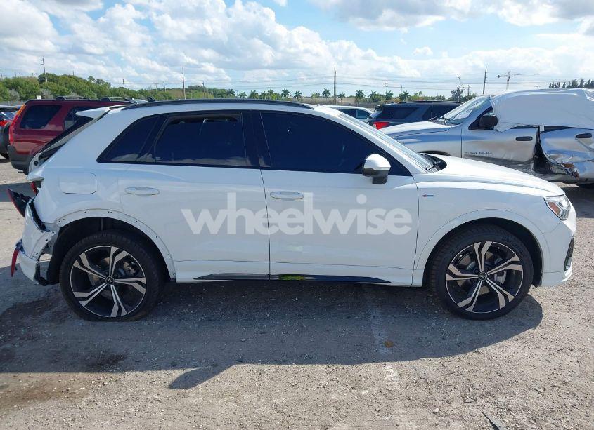 Photo 14 of 2024 Audi Q3 PREMIUM PLUS 45 TFSI S LINE QUATTRO TIPTRONIC (VIN WA1EECF39R1136414)