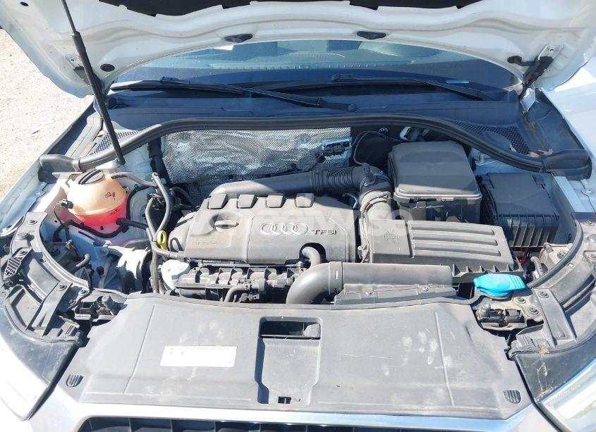 Photo 10 of 2016 Audi Q3 2.0T PREMIUM PLUS (VIN WA1EFCFS1GR006694)