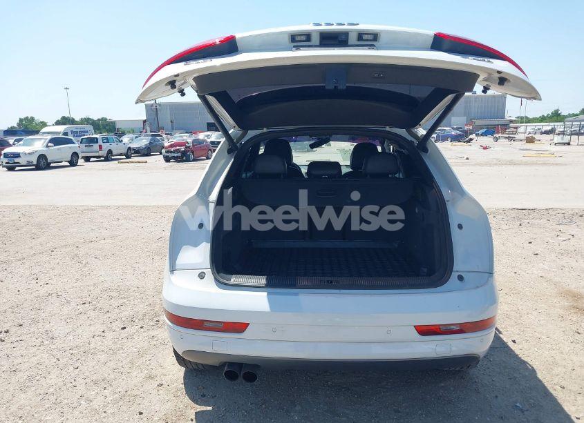 Photo 17 of 2016 Audi Q3 2.0T PREMIUM PLUS (VIN WA1EFCFS1GR006694)