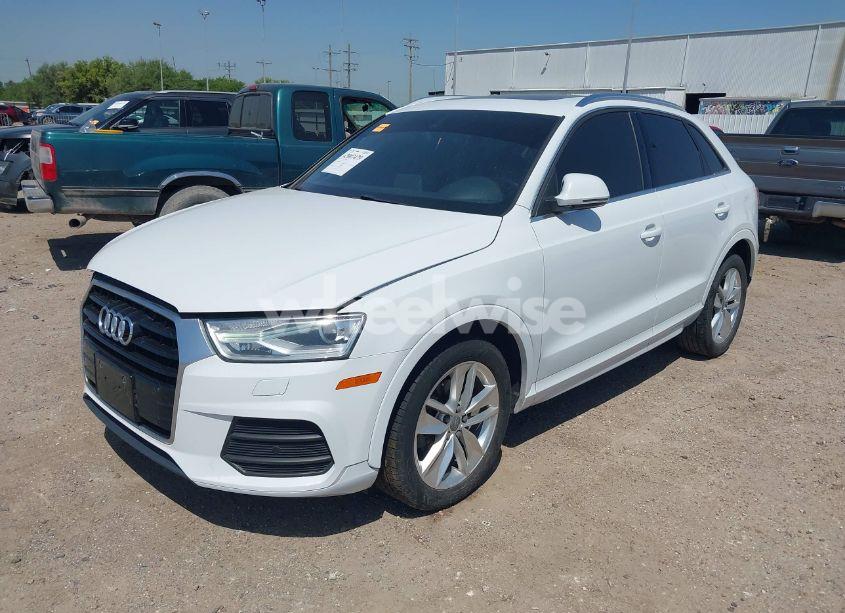Photo 2 of 2016 Audi Q3 2.0T PREMIUM PLUS (VIN WA1EFCFS1GR006694)