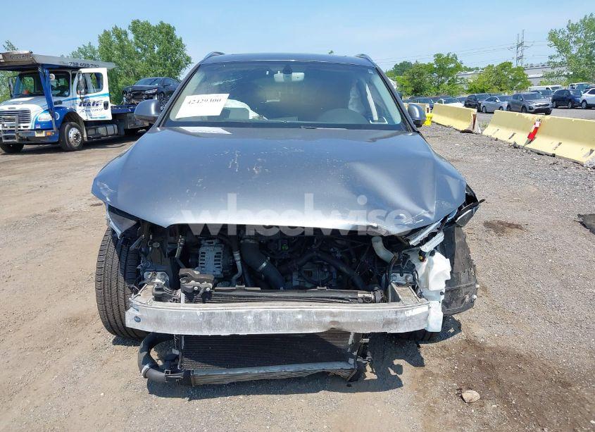 Photo 12 of 2016 Audi Q3 2.0T PREMIUM PLUS (VIN WA1EFCFS1GR016674)