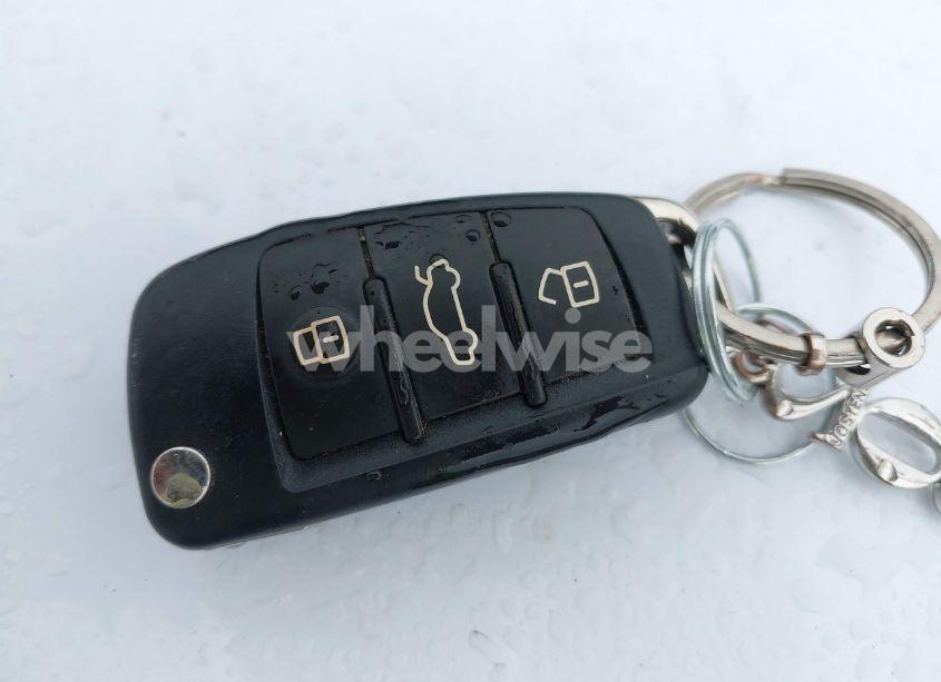 Photo 11 of 2016 Audi Q3 2.0T PREMIUM PLUS (VIN WA1EFCFS7GR007879)