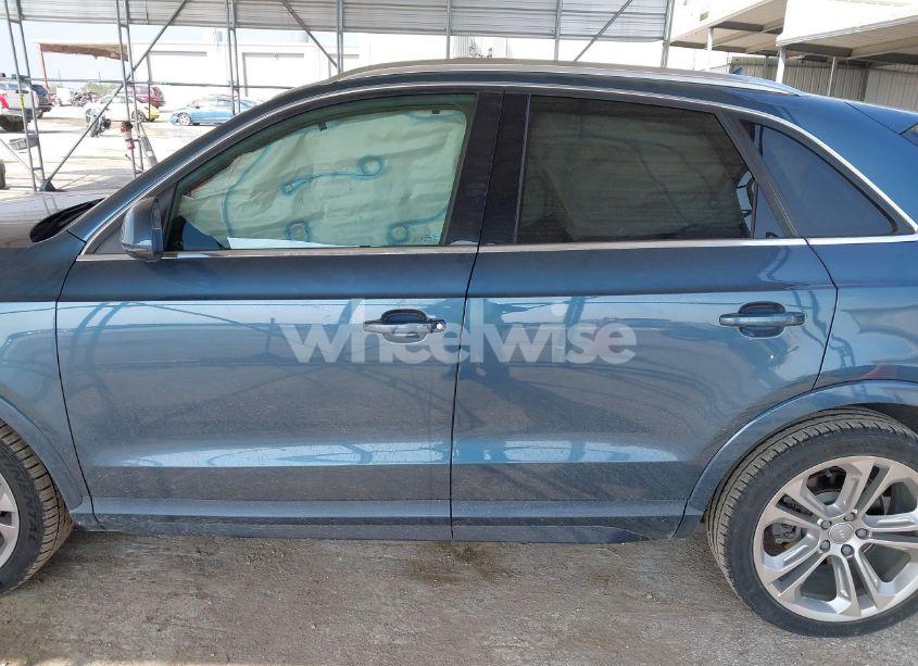 Photo 14 of 2016 Audi Q3 2.0T PREMIUM PLUS (VIN WA1EFCFS9GR008435)