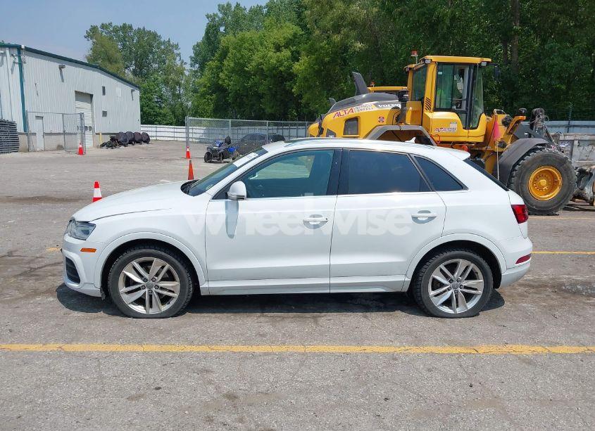 Photo 14 of 2016 Audi Q3 2.0T PREMIUM PLUS (VIN WA1EFCFSXGR014289)