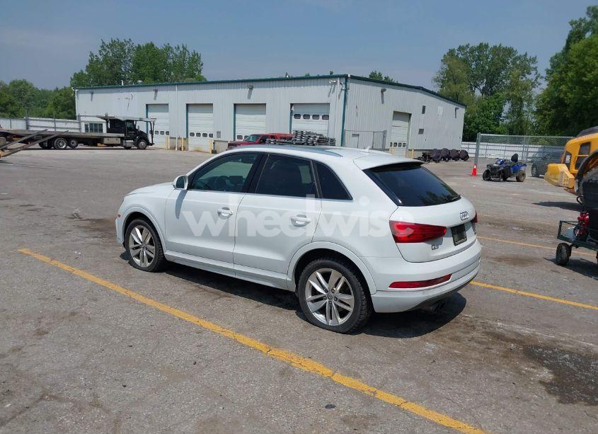 Photo 3 of 2016 Audi Q3 2.0T PREMIUM PLUS (VIN WA1EFCFSXGR014289)