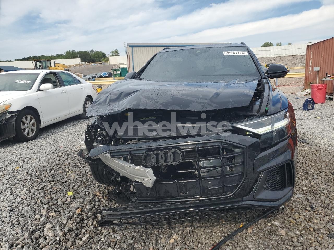 Photo 5 of 2019 AUDI Q8 PREMIUM PLUS S-LINE (VIN WA1EVAF11KD036041)