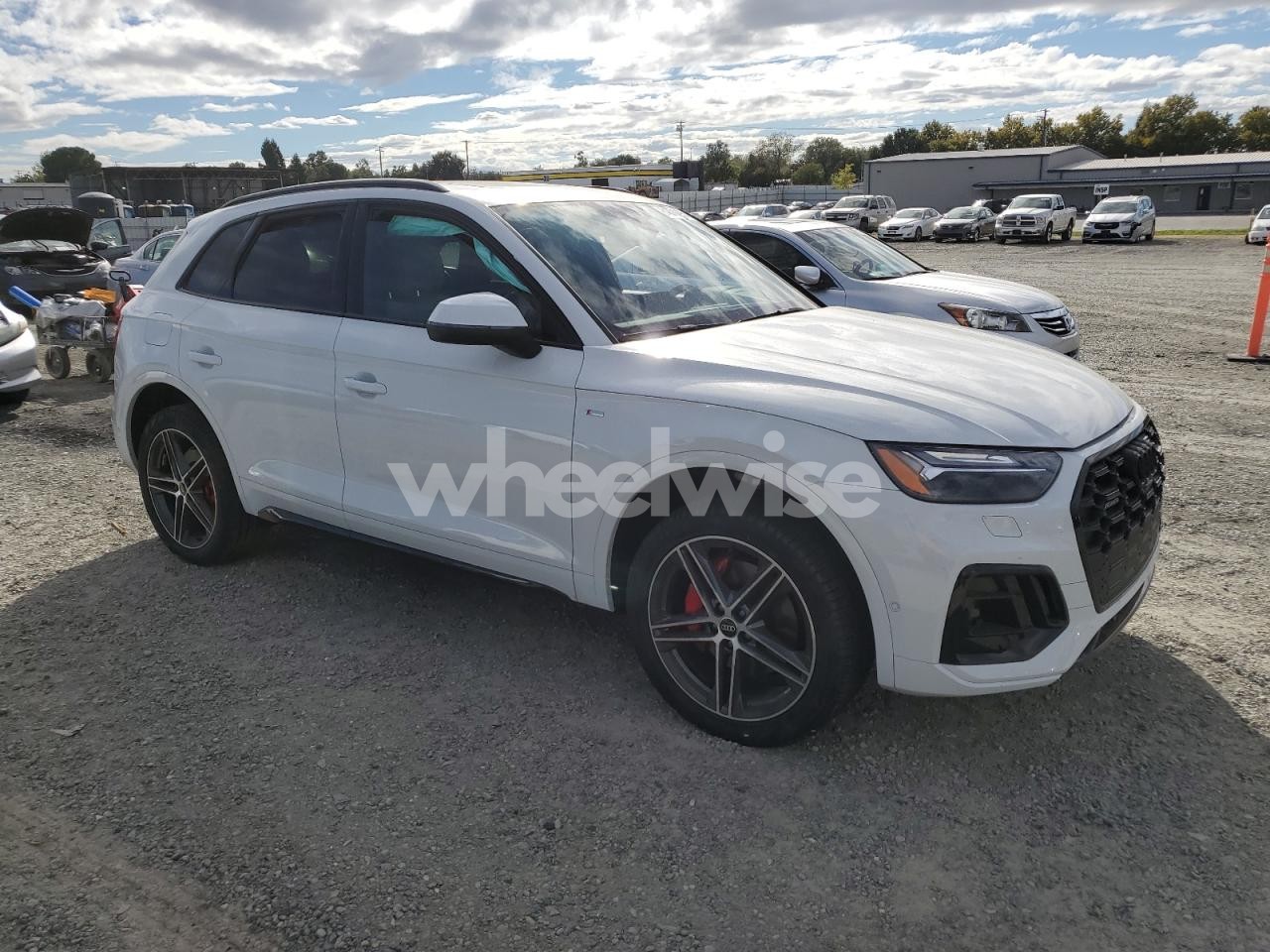 Photo 4 of 2025 AUDI Q5 E PRESTIGE 55 (VIN WA1F2AFY0S2004204)