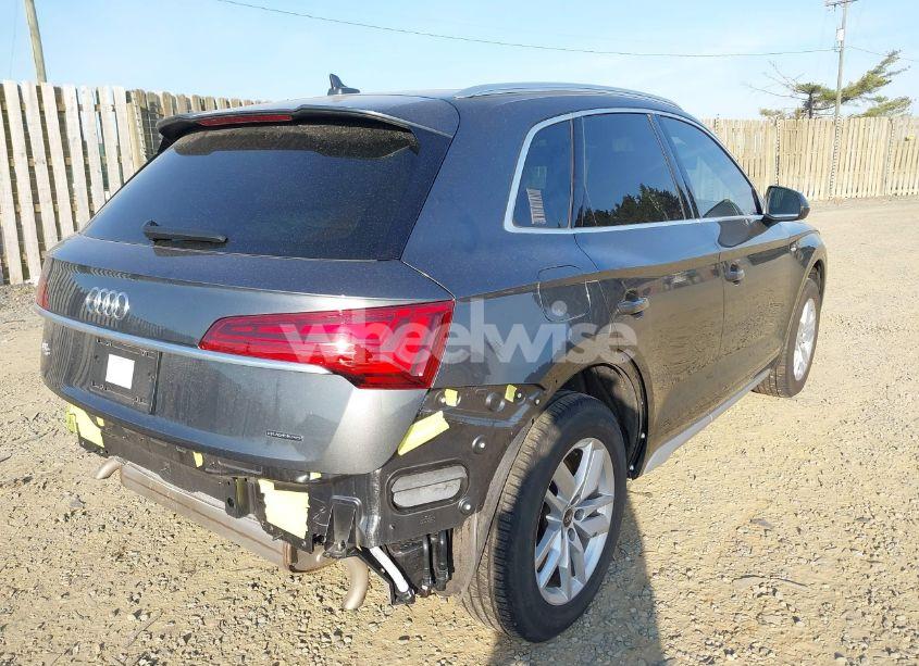 Photo 4 of 2022 Audi Q5 PREMIUM 45 TFSI S LINE QUATTRO S TRONIC (VIN WA1GAAFY0N2140330)