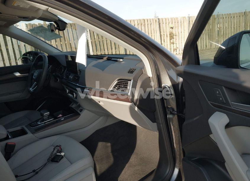 Photo 5 of 2022 Audi Q5 PREMIUM 45 TFSI S LINE QUATTRO S TRONIC (VIN WA1GAAFY0N2140330)