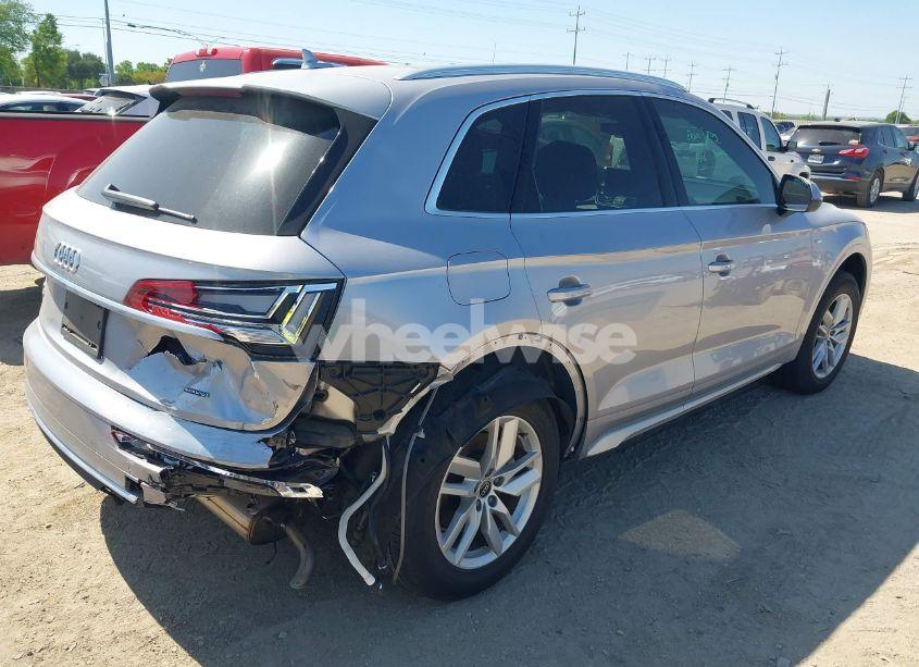 Photo 4 of 2022 Audi Q5 PREMIUM 45 TFSI S LINE QUATTRO S TRONIC (VIN WA1GAAFY2N2119625)