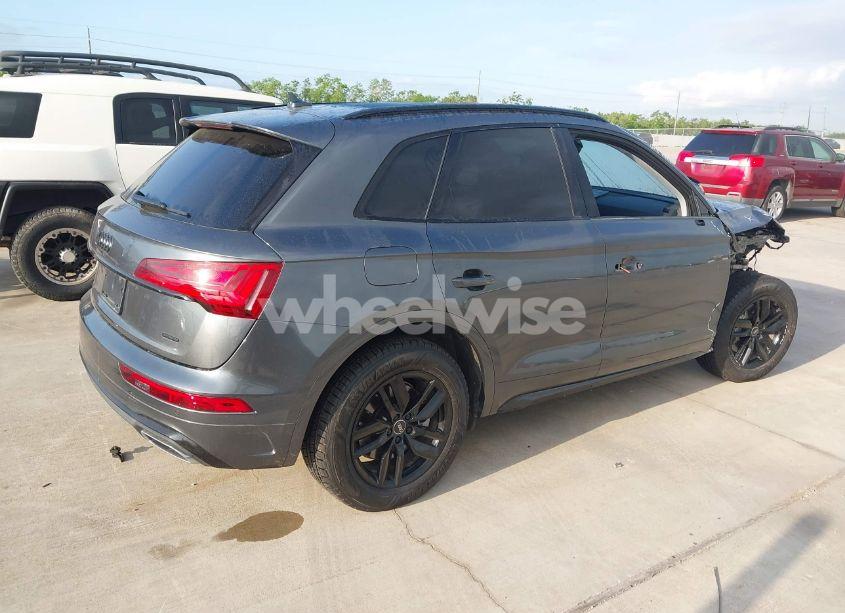 Photo 4 of 2022 Audi Q5 PREMIUM 45 TFSI S LINE QUATTRO S TRONIC (VIN WA1GAAFY5N2135253)