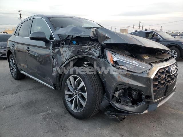 Photo 3 of 2024 AUDI Q5 PREMIUM 45 (VIN WA1GAAFY6R2073951)