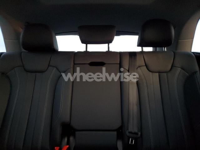 Photo 9 of 2024 AUDI Q5 PREMIUM 45 (VIN WA1GAAFY6R2073951)