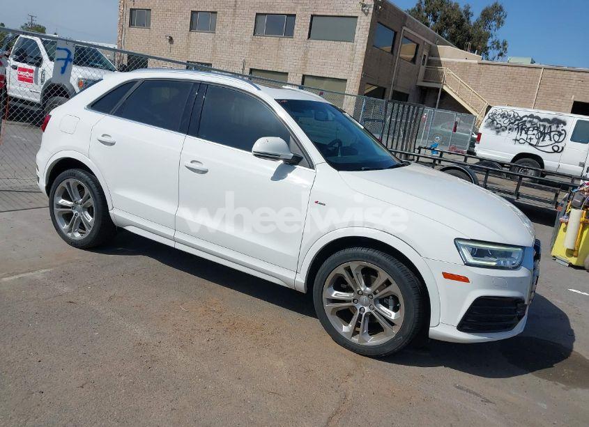 2016 Audi Q3 2.0T PREMIUM PLUS (VIN WA1GFCFS8GR007138) main photo