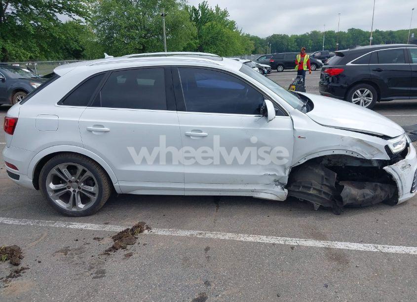 Photo 13 of 2016 Audi Q3 2.0T PREMIUM PLUS (VIN WA1GFCFSXGR020943)