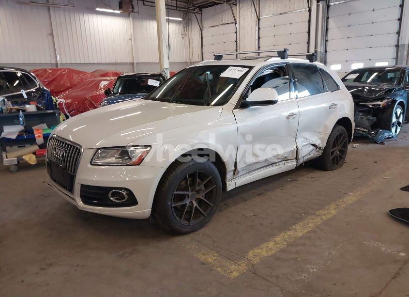 Photo 2 of 2017 Audi Q5 2.0T PREMIUM (VIN WA1L2AFP5HA041712)