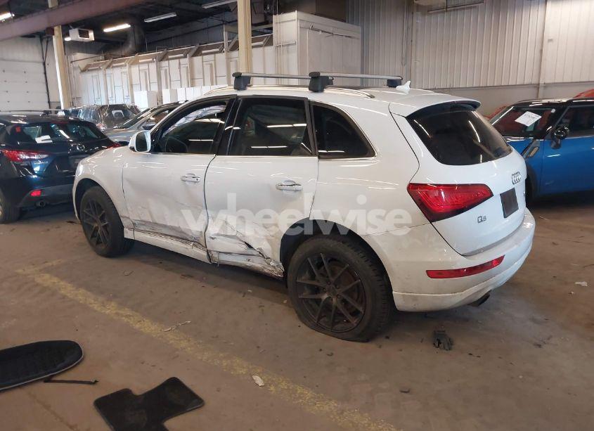 Photo 3 of 2017 Audi Q5 2.0T PREMIUM (VIN WA1L2AFP5HA041712)