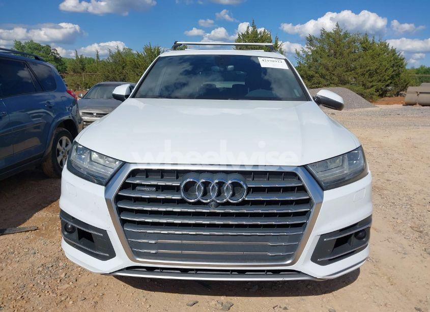Photo 12 of 2017 Audi Q7 3.0T PREMIUM (VIN WA1LAAF70HD023071)