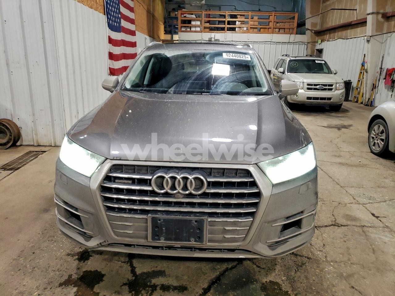 Photo 5 of 2019 AUDI Q7 PREMIUM PLUS (VIN WA1LAAF71KD045183)