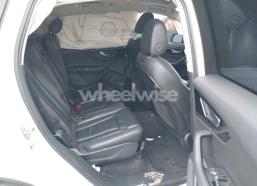 Photo 8 of 2017 Audi Q7 3.0T PREMIUM (VIN WA1LAAF72HD001749)