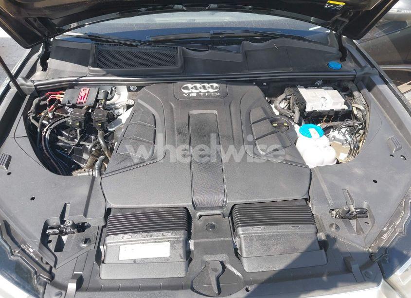 Photo 10 of 2017 Audi Q7 3.0T PREMIUM (VIN WA1LAAF72HD017790)