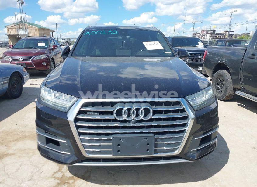 Photo 12 of 2017 Audi Q7 3.0T PREMIUM (VIN WA1LAAF72HD017790)