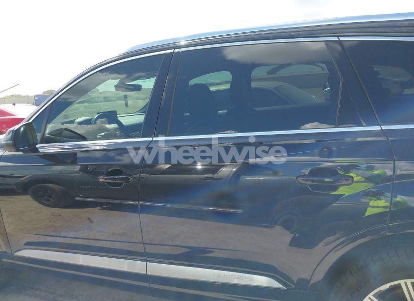 Photo 14 of 2017 Audi Q7 3.0T PREMIUM (VIN WA1LAAF72HD017790)