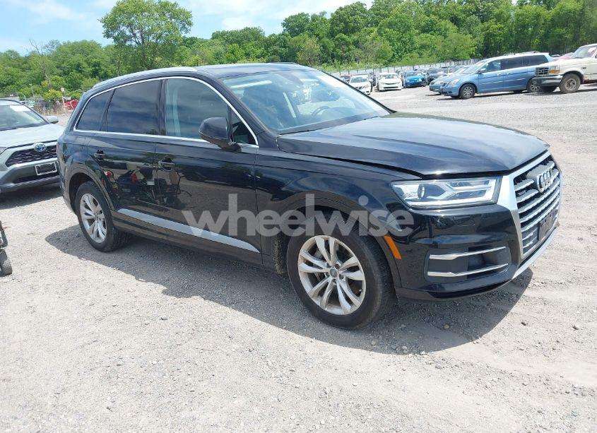 2018 Audi Q7 3.0T PREMIUM (VIN WA1LAAF74JD034810) main photo
