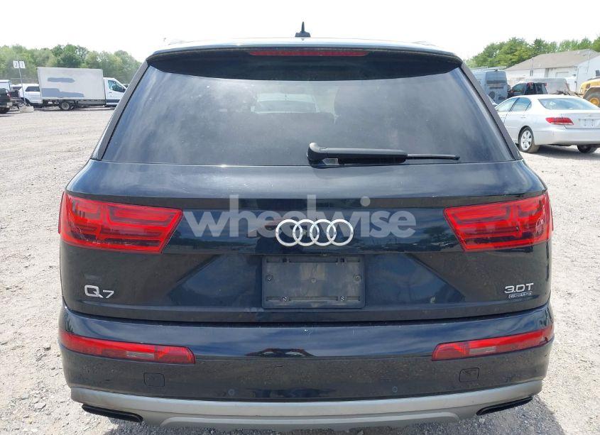 Photo 17 of 2018 Audi Q7 3.0T PREMIUM (VIN WA1LAAF74JD034810)