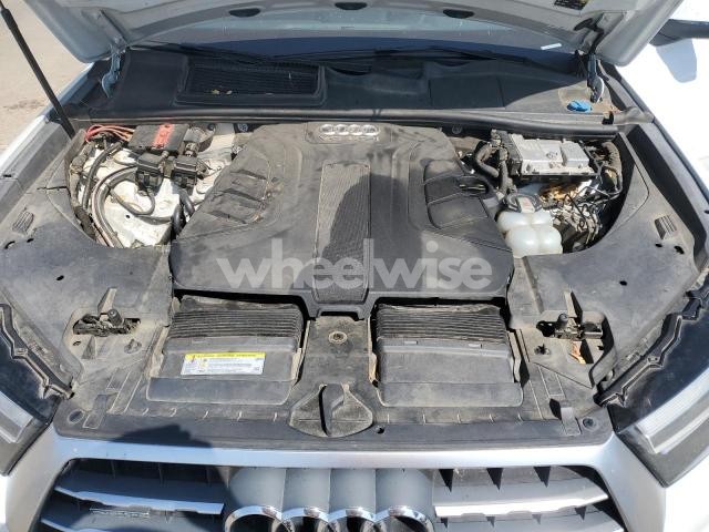 2018 AUDI Q7 PREMIUM PLUS (VIN WA1LAAF74JD045922) main photo