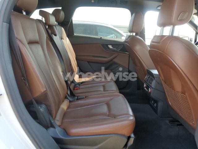 Photo 2 of 2018 AUDI Q7 PREMIUM PLUS (VIN WA1LAAF74JD045922)
