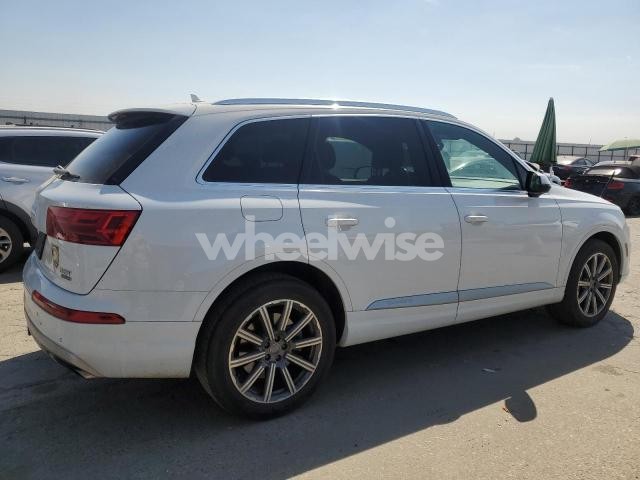 Photo 7 of 2018 AUDI Q7 PREMIUM PLUS (VIN WA1LAAF74JD045922)