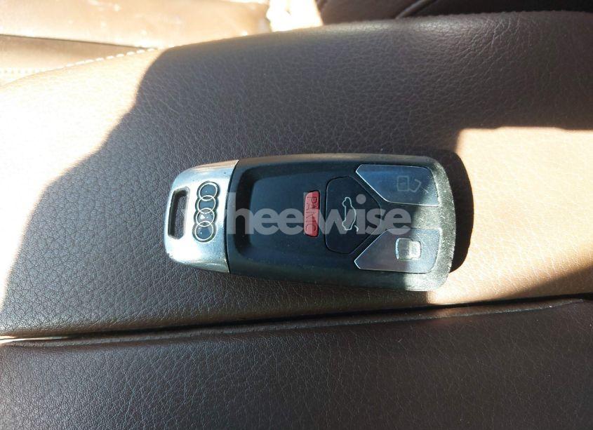 Photo 11 of 2017 Audi Q7 3.0T PREMIUM (VIN WA1LAAF76HD047018)