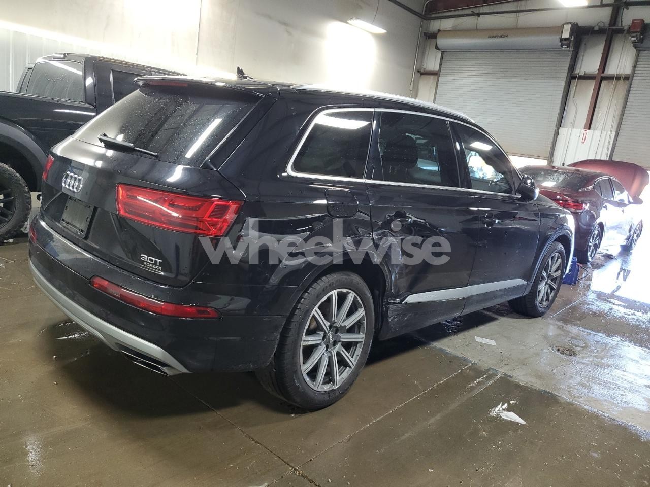 Photo 3 of 2018 AUDI Q7 PREMIUM PLUS (VIN WA1LAAF76JD016227)