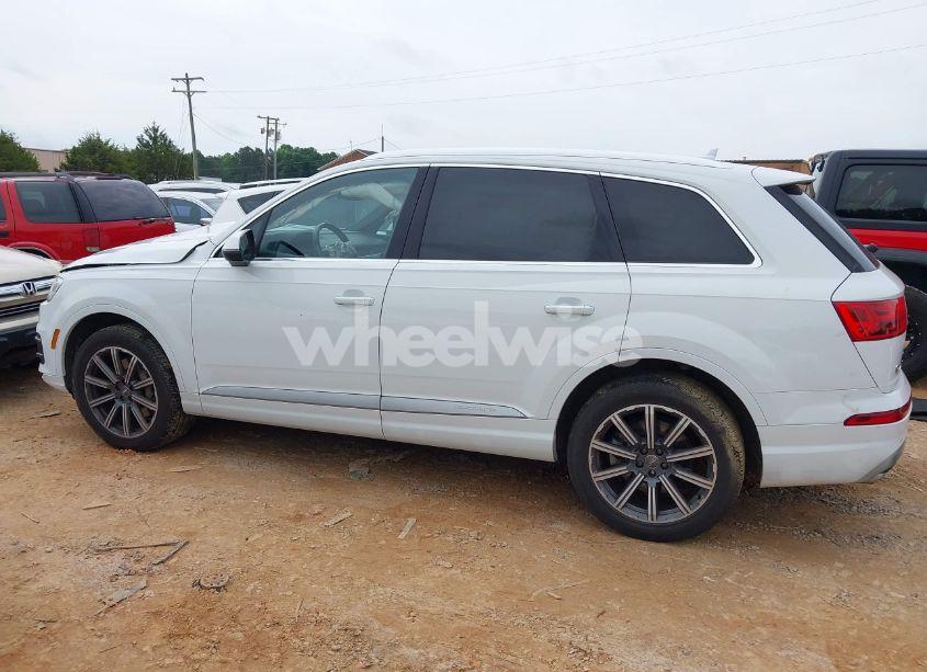 Photo 14 of 2017 Audi Q7 3.0T PREMIUM (VIN WA1LAAF77HD024671)