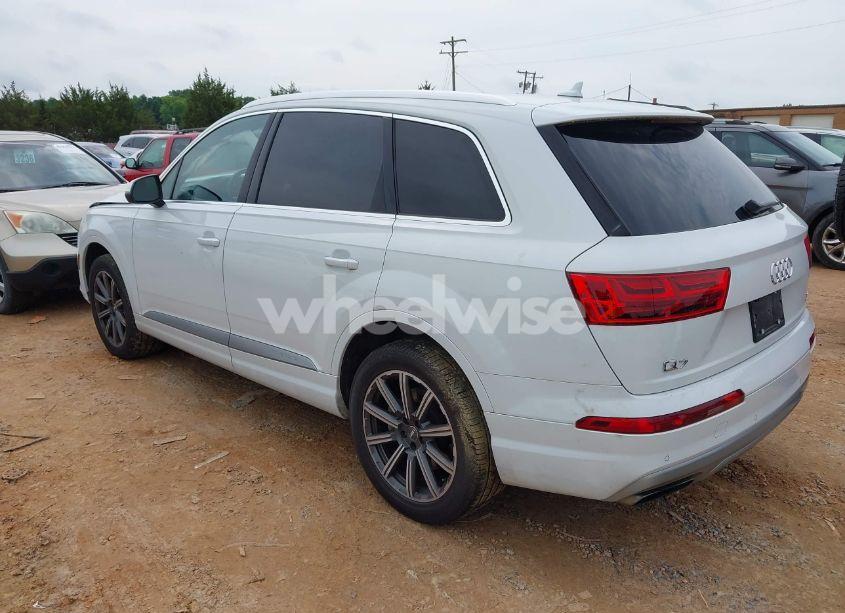 Photo 3 of 2017 Audi Q7 3.0T PREMIUM (VIN WA1LAAF77HD024671)