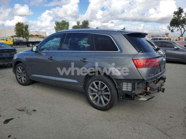 Photo 4 of 2018 AUDI Q7 PREMIUM PLUS (VIN WA1LAAF79JD001186)
