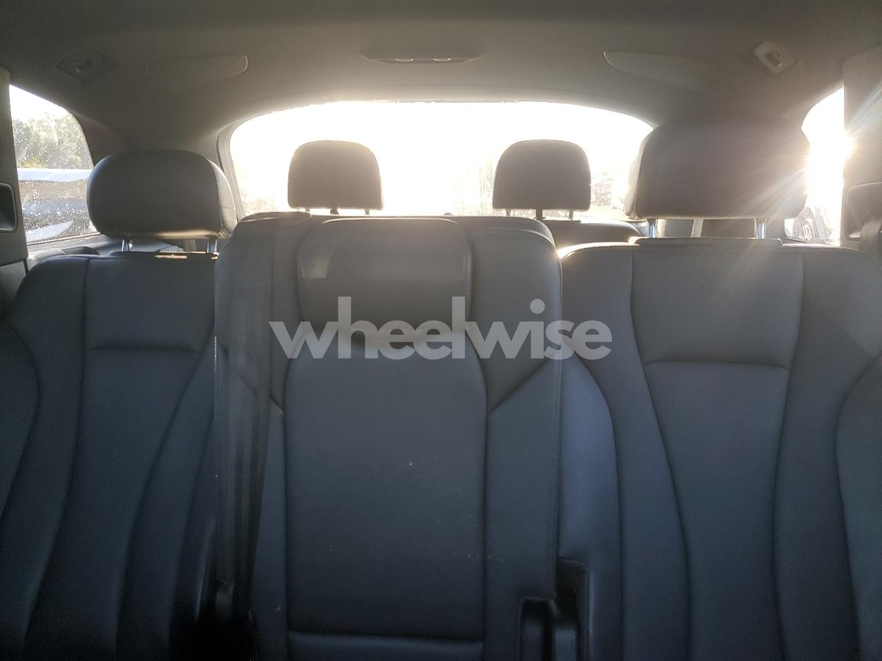 Photo 10 of 2018 AUDI Q7 PREMIUM PLUS (VIN WA1LAAF79JD018909)