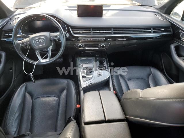 Photo 12 of 2018 AUDI Q7 PREMIUM PLUS (VIN WA1LAAF79JD024600)