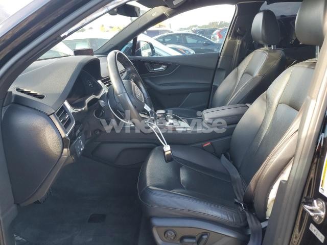 Photo 9 of 2018 AUDI Q7 PREMIUM PLUS (VIN WA1LAAF79JD024600)