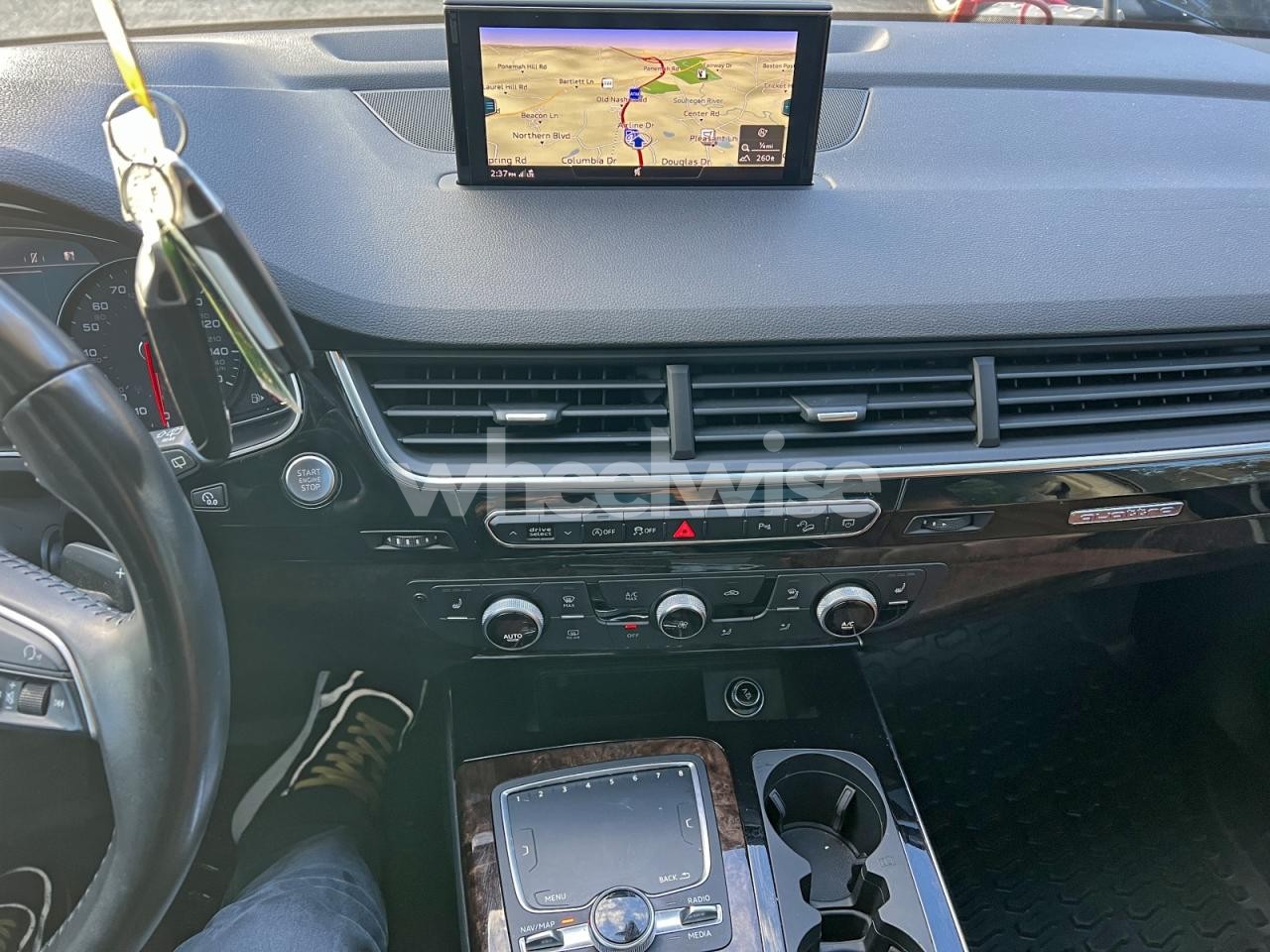 Photo 10 of 2018 AUDI Q7 PREMIUM PLUS (VIN WA1LAAF79JD038593)