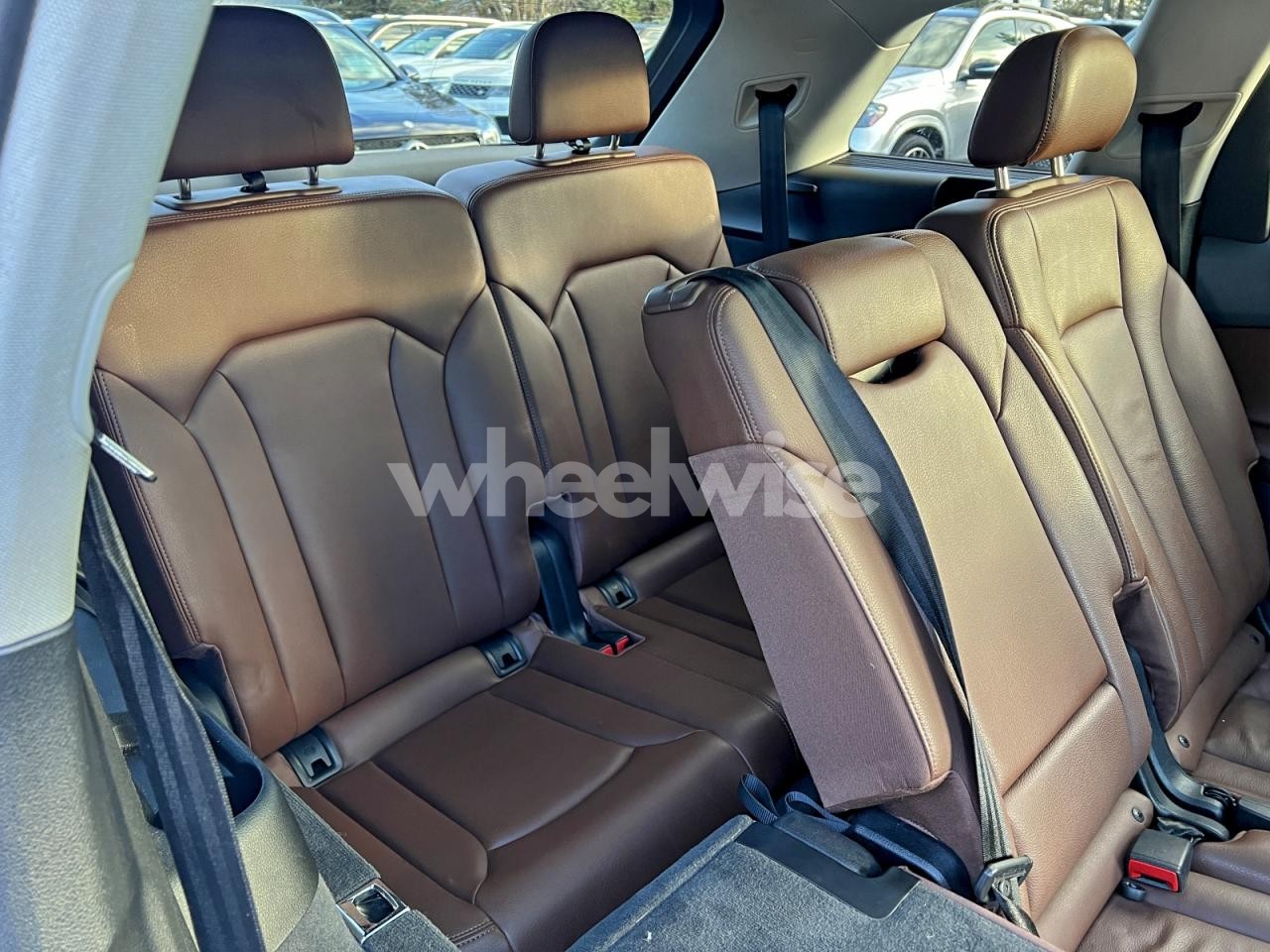 Photo 9 of 2018 AUDI Q7 PREMIUM PLUS (VIN WA1LAAF79JD038593)