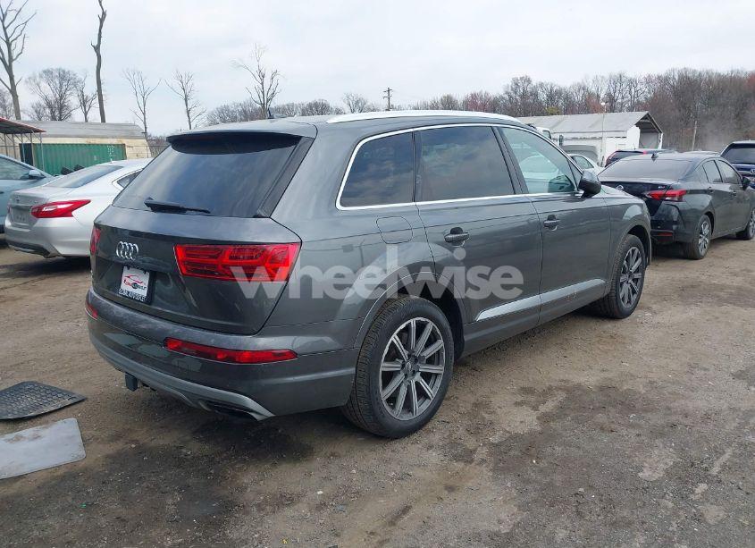 Photo 4 of 2019 Audi Q7 55 PREMIUM/55 SE PREMIUM (VIN WA1LAAF7XKD020928)