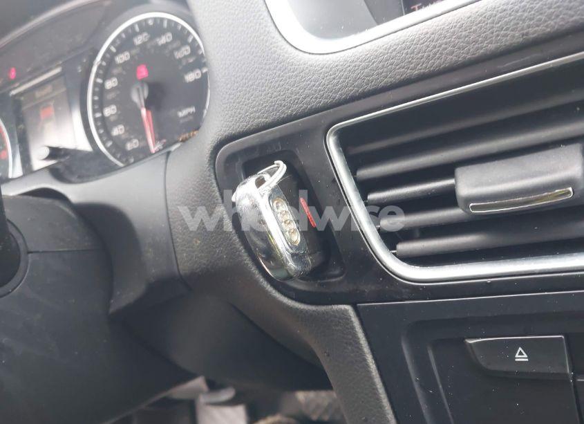 Photo 11 of 2012 Audi Q5 2.0T PREMIUM (VIN WA1LFAFP0CA112215)