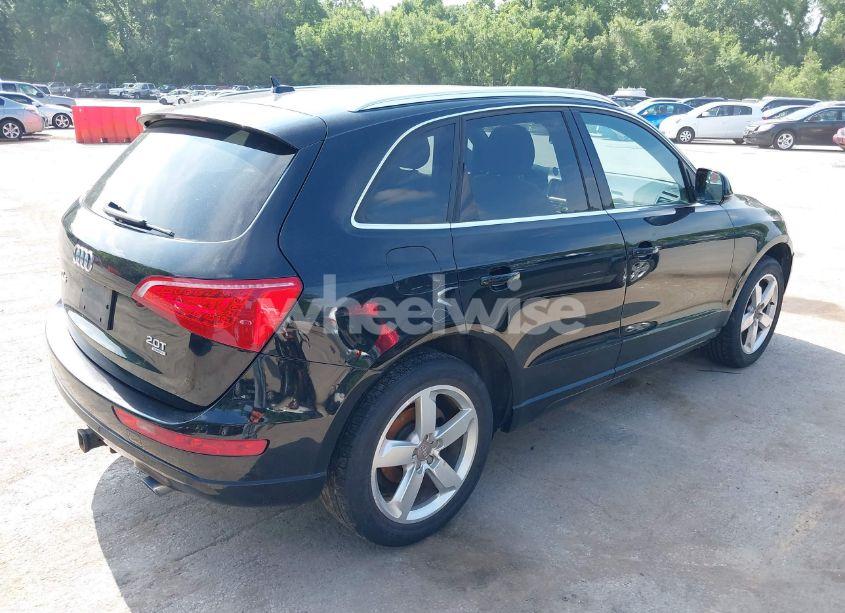 Photo 4 of 2012 Audi Q5 2.0T PREMIUM (VIN WA1LFAFP1CA062568)